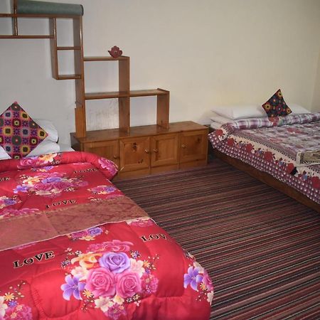 Cozy Lodge Gilgit Exterior foto