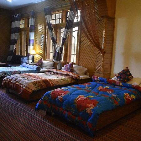 Cozy Lodge Gilgit Exterior foto