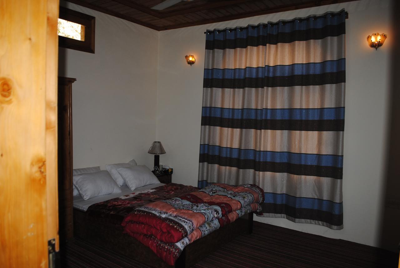 Cozy Lodge Gilgit Exterior foto