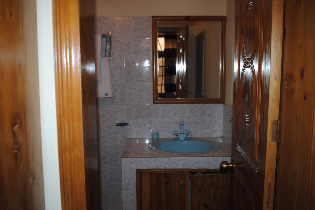 Cozy Lodge Gilgit Exterior foto