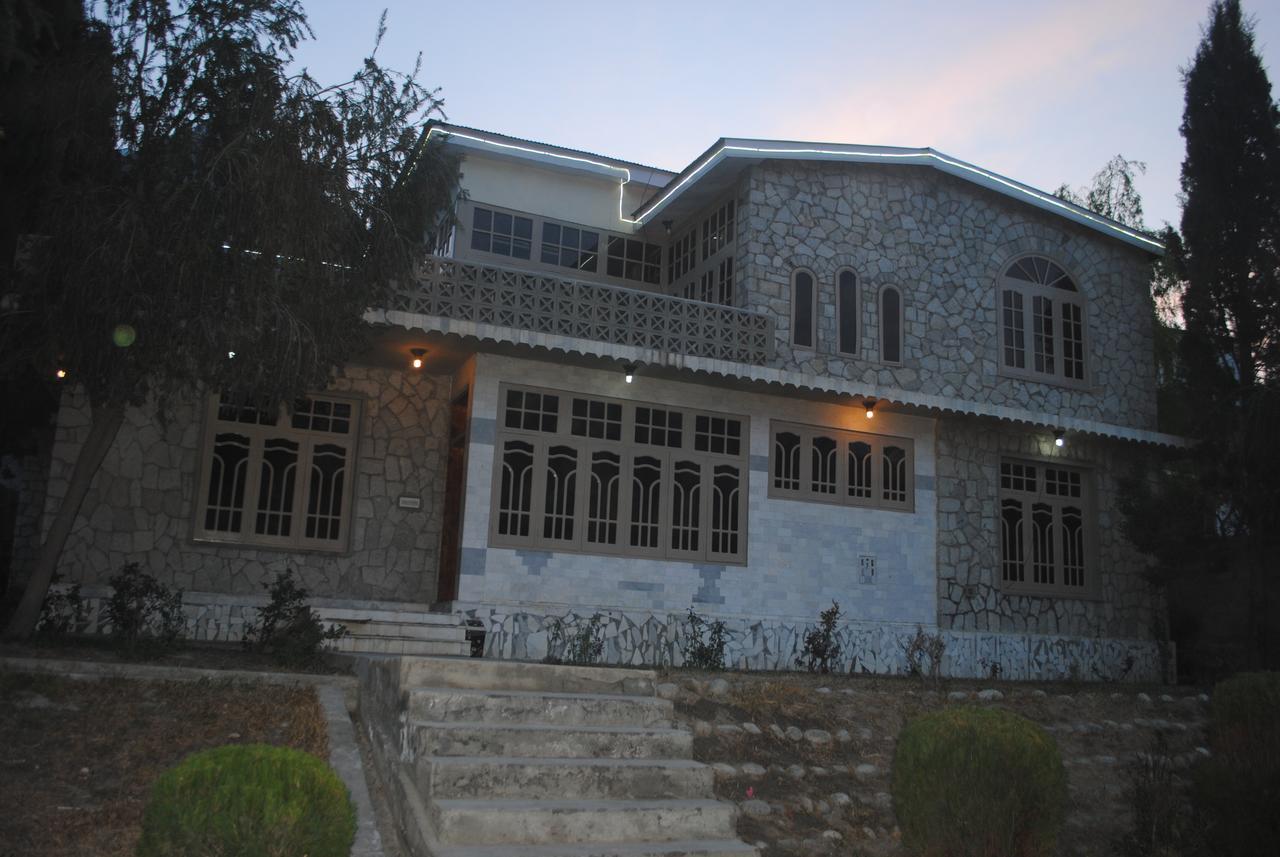 Cozy Lodge Gilgit Exterior foto