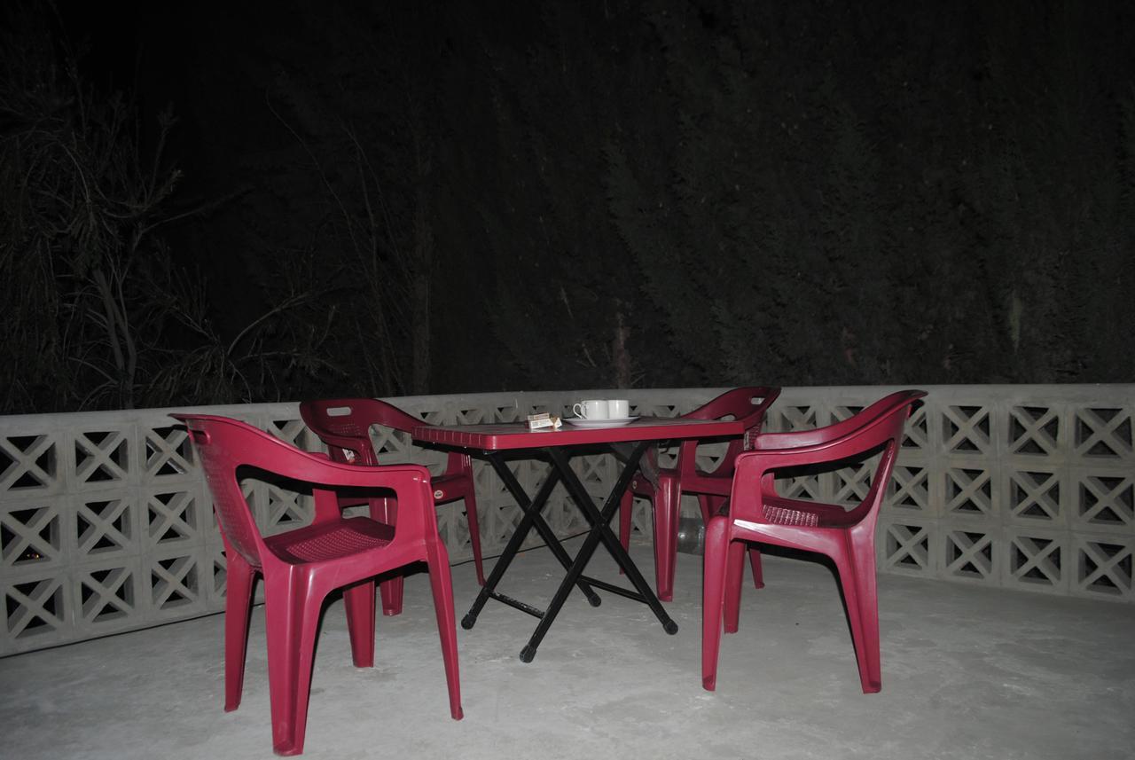 Cozy Lodge Gilgit Exterior foto